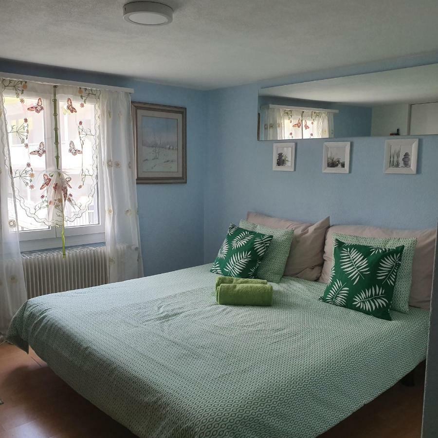 Buongustaio1 Zimmer Mit Ensuite T&B Morschach Bagian luar foto