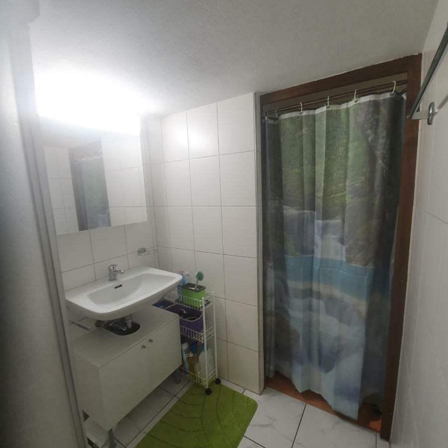Buongustaio1 Zimmer Mit Ensuite T&B Morschach Bagian luar foto