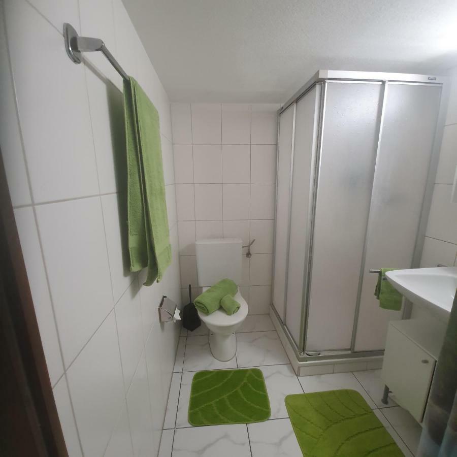 Buongustaio1 Zimmer Mit Ensuite T&B Morschach Bagian luar foto